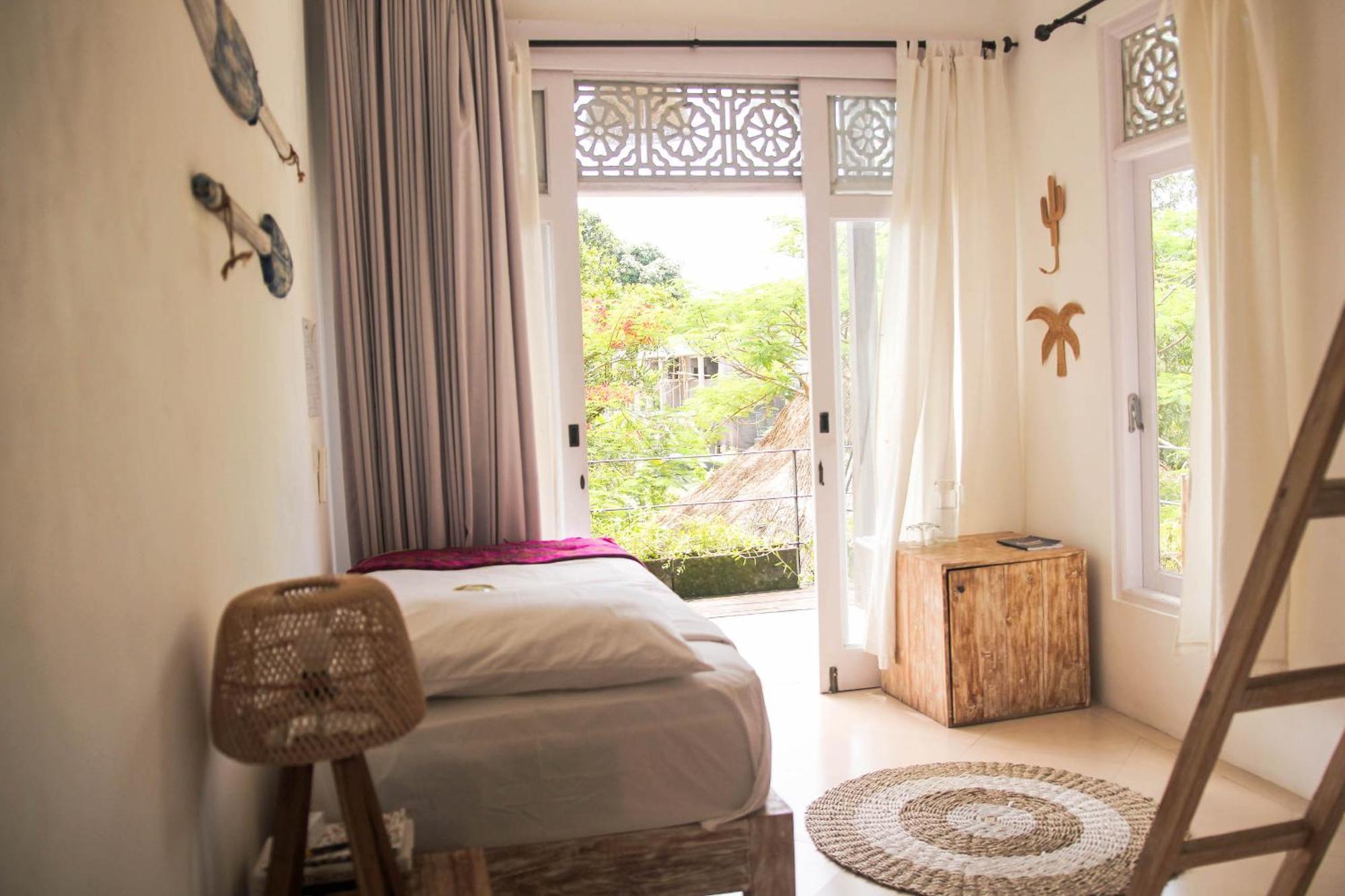 Mondo Surf Village Canggu Εξωτερικό φωτογραφία